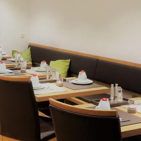 Alp - Chiemgaukarte Inclusive 酒店 3*