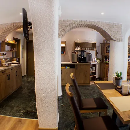 Hotel Garni Alp - Chiemgaukarte Inclusive 3*